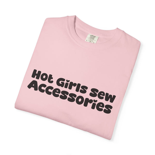 Hot Girls Sew Accessories T-Shirt