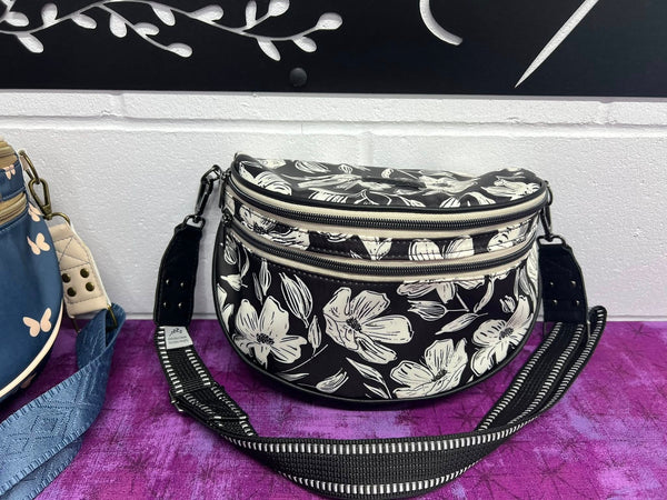 Hellcat Crossbody - PDF Sewing Pattern